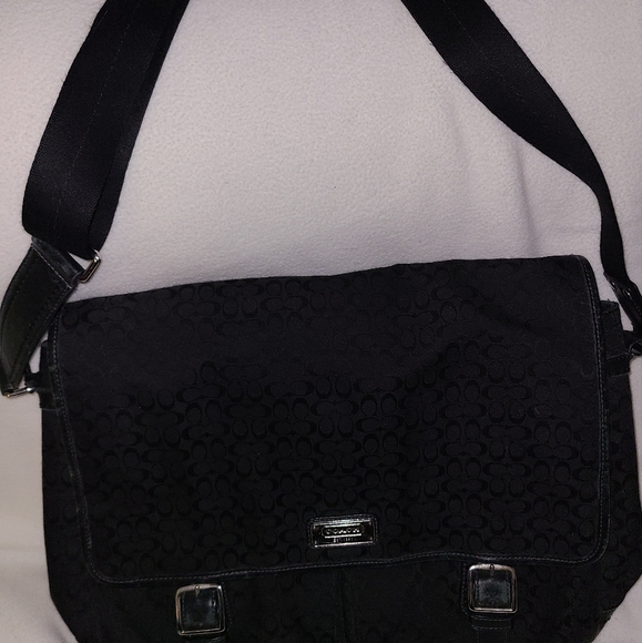 COACH classic messager bag - Picture 1 of 2